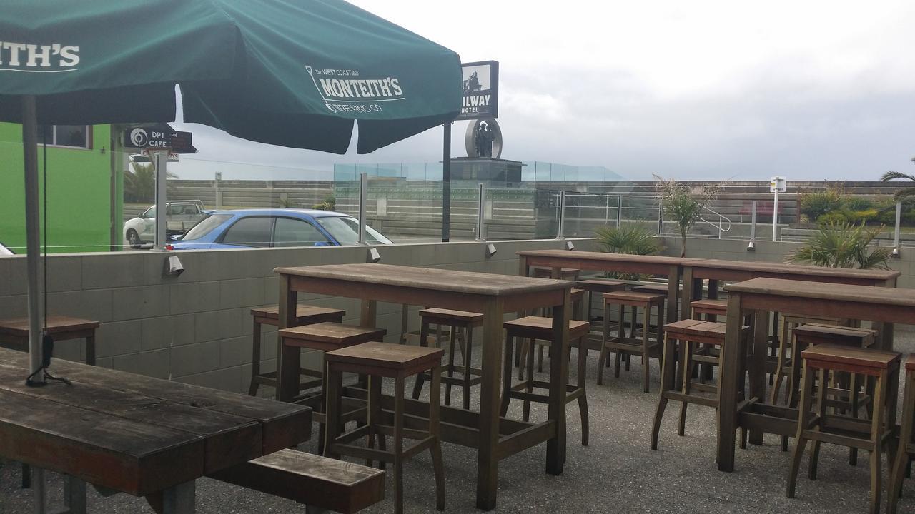 Railway Hotel גריימאות' מראה חיצוני תמונה